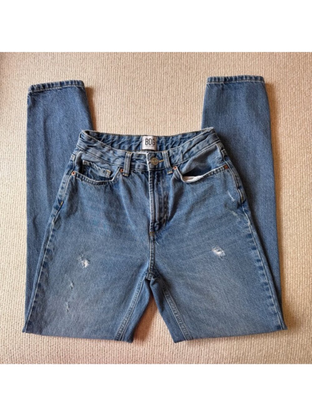 BDG Urban Outfitters Mom High Rise Blue Jeans Size 25 Distressed Straight Leg 0/